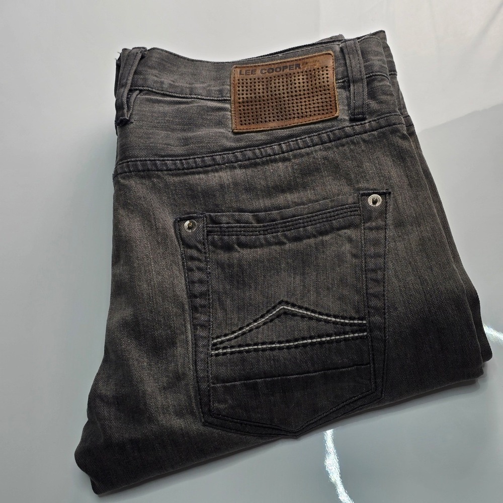 Lee Cooper Jeans Mens 34x32 Gray Straight Leg Button Fly Faded Denim Pants - Picture 3 of 12